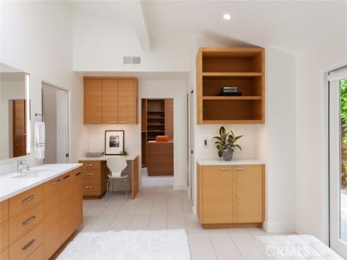 11  Greenbriar  , Newport Beach, CA