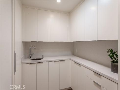 11  Greenbriar  , Newport Beach, CA