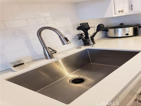 200  Mcneil  211  Lane, Newport Beach, CA