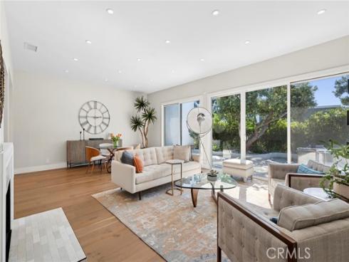 3  Rue Cannes  , Newport Beach, CA