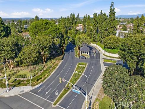 3  Rue Cannes  , Newport Beach, CA