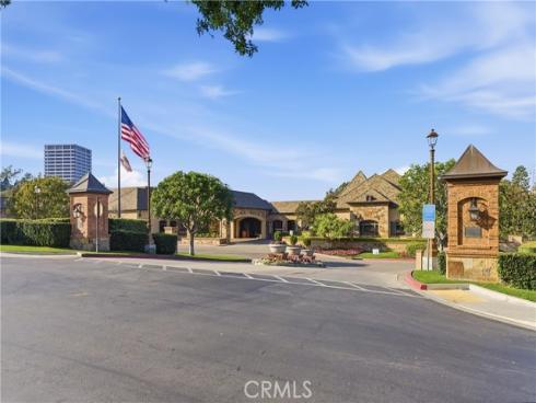 3  Rue Cannes  , Newport Beach, CA