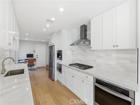 3  Rue Cannes  , Newport Beach, CA