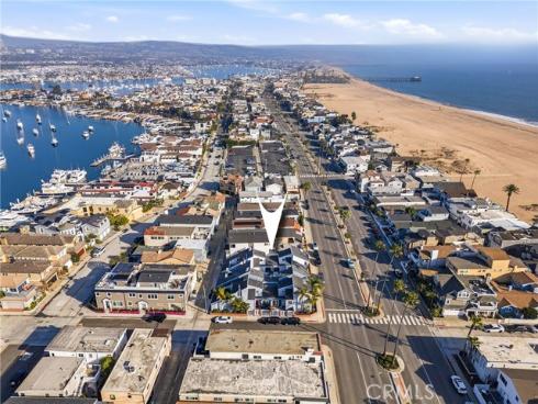 820 W Balboa   Boulevard, Newport Beach, CA