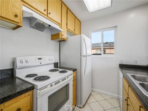 820 W Balboa   Boulevard, Newport Beach, CA