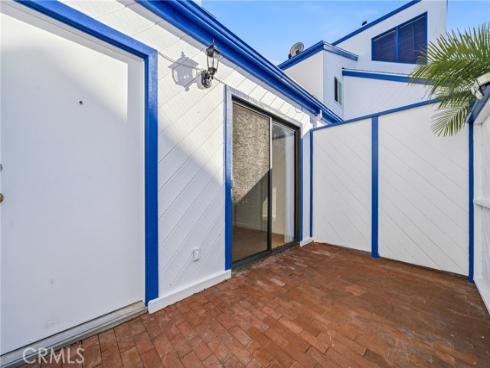 820 W Balboa   Boulevard, Newport Beach, CA