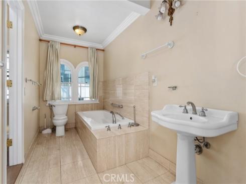 505  29th  , Newport Beach, CA