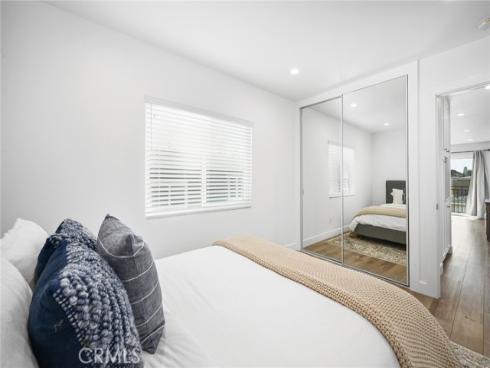 205  42nd   Street, Newport Beach, CA