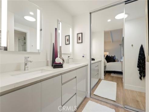 2000  Vista Cajon  , Newport Beach, CA