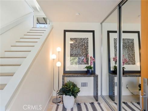 2000  Vista Cajon  , Newport Beach, CA