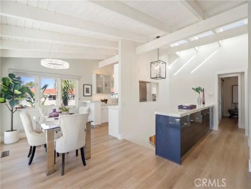 2000  Vista Cajon  , Newport Beach, CA