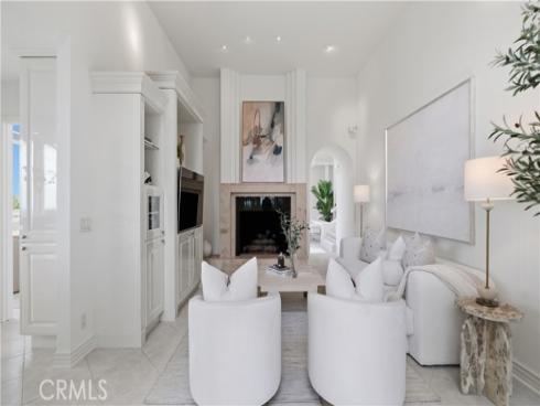 31  Saint Tropez  , Newport Beach, CA