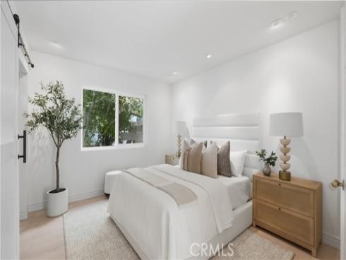 31  Saint Tropez  , Newport Beach, CA