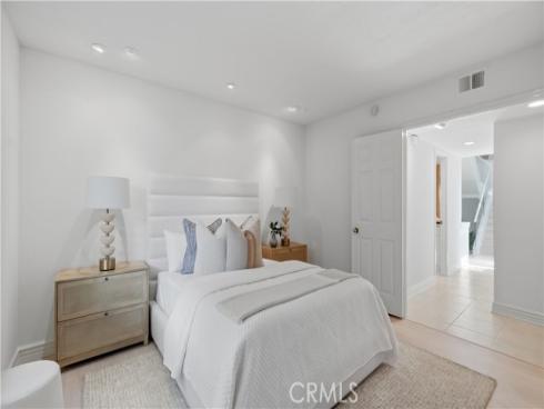 31  Saint Tropez  , Newport Beach, CA