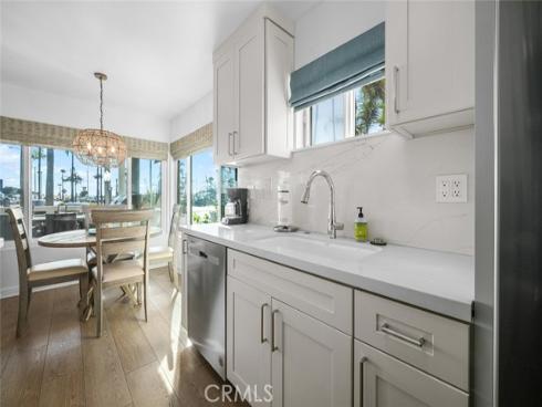 700 E Oceanfront  , Newport Beach, CA