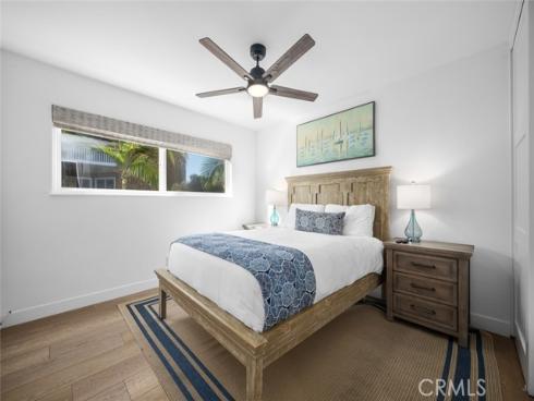 700 E Oceanfront  , Newport Beach, CA