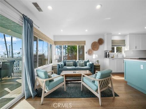 700 E Oceanfront  , Newport Beach, CA