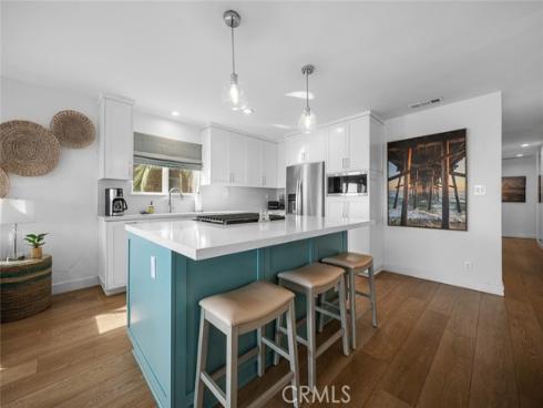 700 E Oceanfront  , Newport Beach, CA