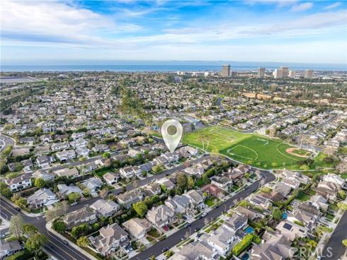 1941  Port Chelsea  , Newport Beach, CA