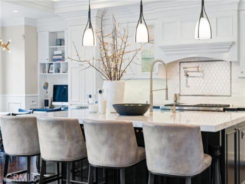 1941  Port Chelsea  , Newport Beach, CA