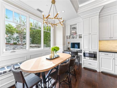 1941  Port Chelsea  , Newport Beach, CA