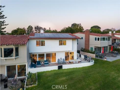 2111 Vista Entrada , Newport Beach, CA