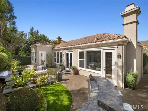 8  Westridge  , Newport Beach, CA