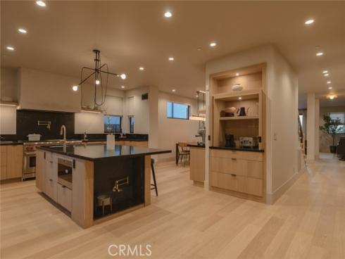 2212  Cliff   Drive, Newport Beach, CA