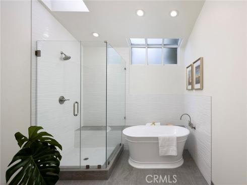 502  Kings Rd  , Newport Beach, CA