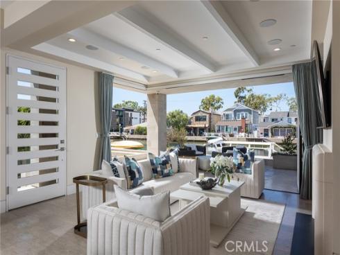 308  Grand Canal  , Newport Beach, CA