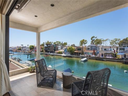 308  Grand Canal  , Newport Beach, CA