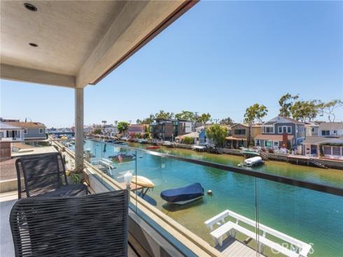 308  Grand Canal  , Newport Beach, CA