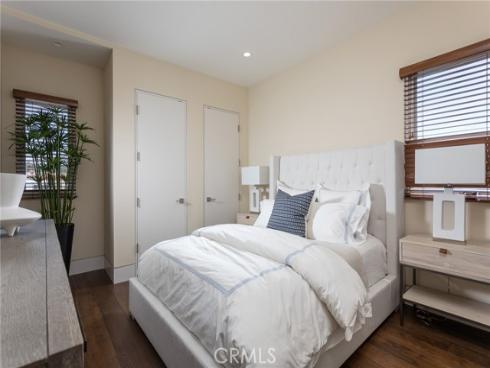 308  Grand Canal  , Newport Beach, CA