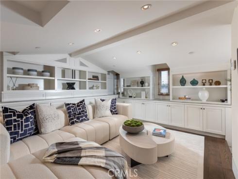 308  Grand Canal  , Newport Beach, CA