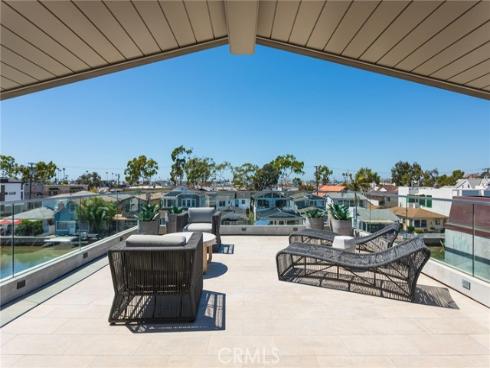308  Grand Canal  , Newport Beach, CA