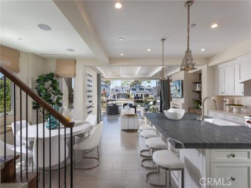 308  Grand Canal  , Newport Beach, CA