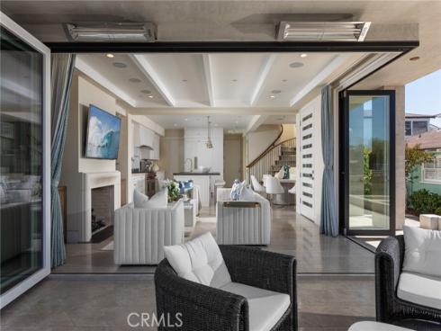 308  Grand Canal  , Newport Beach, CA