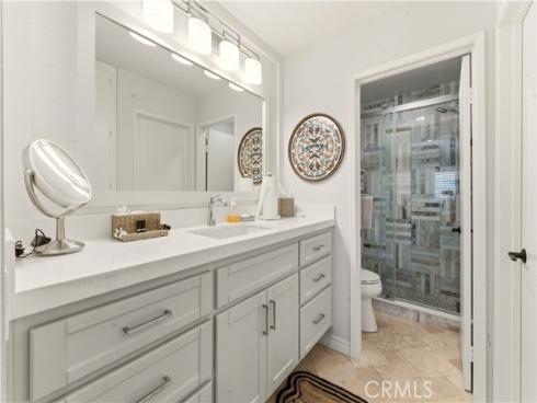 200  Villa Point  , Newport Beach, CA