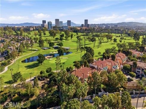 200  Villa Point  , Newport Beach, CA