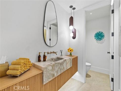 17  Muir Beach  , Newport Beach, CA