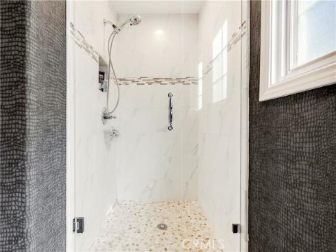 1930  Port Bristol  , Newport Beach, CA