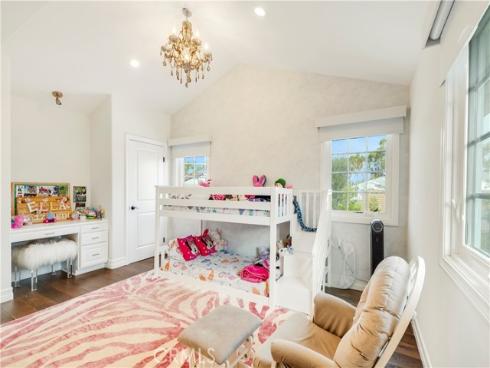 1930  Port Bristol  , Newport Beach, CA