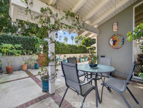 517  Gorgonia  , Newport Beach, CA