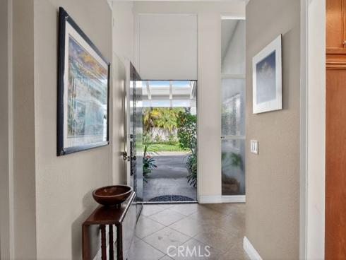 517  Gorgonia  , Newport Beach, CA