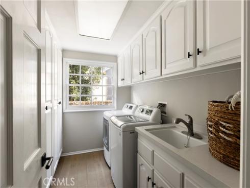 9  Huntington   Court, Newport Beach, CA