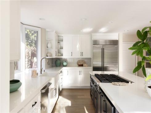 9  Huntington   Court, Newport Beach, CA