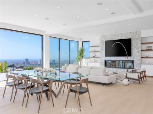 4  Geneve  , Newport Beach, CA