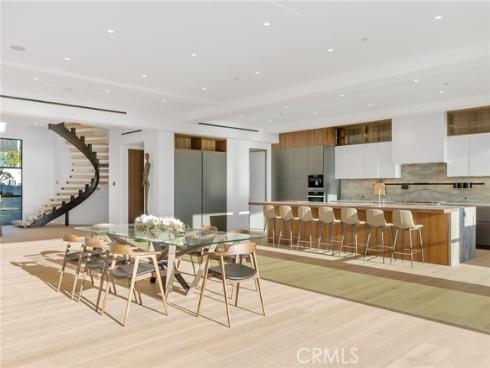 4  Geneve  , Newport Beach, CA