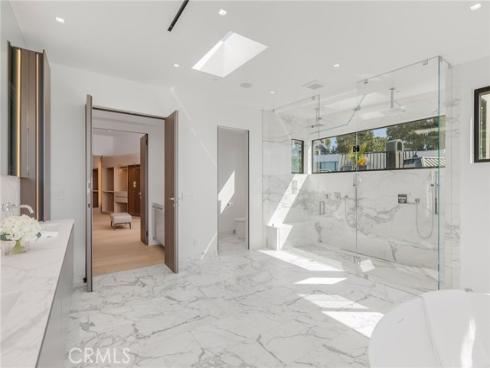 4  Geneve  , Newport Beach, CA