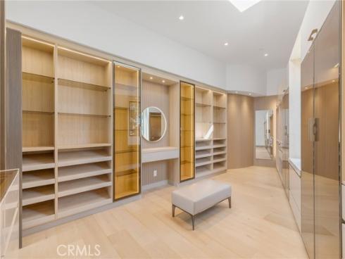 4  Geneve  , Newport Beach, CA